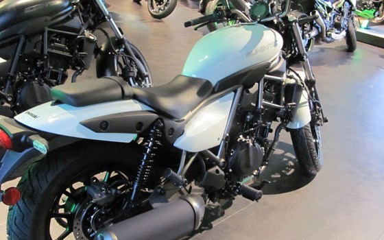 Gebrauchtmotorrad Kawasaki Eliminator 500 - Bild 3