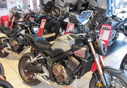 Neumotorrad Honda CB650R