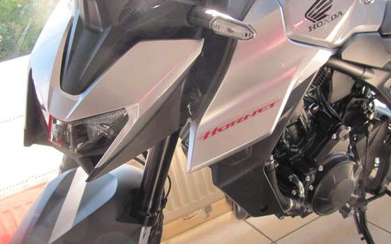 Neufahrzeug Honda CB750 Hornet - Bild 2