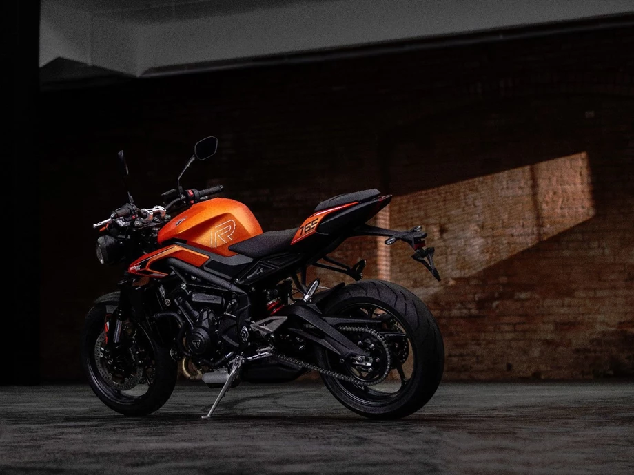 Angebot Triumph Street Triple R Bild 2: Angebot Triumph Street Triple R