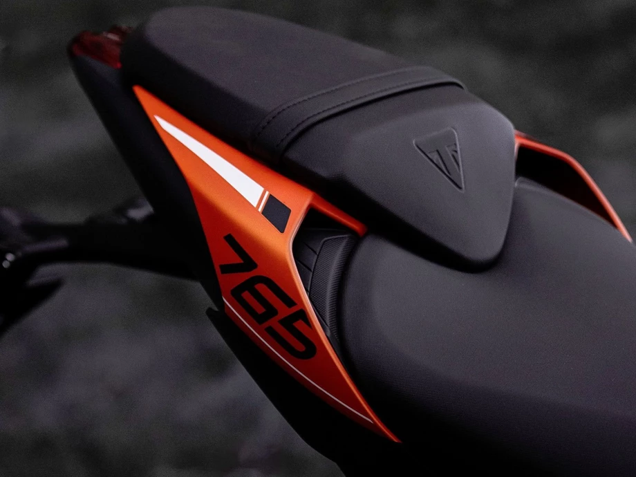 Angebot Triumph Street Triple R Bild 4: Angebot Triumph Street Triple R