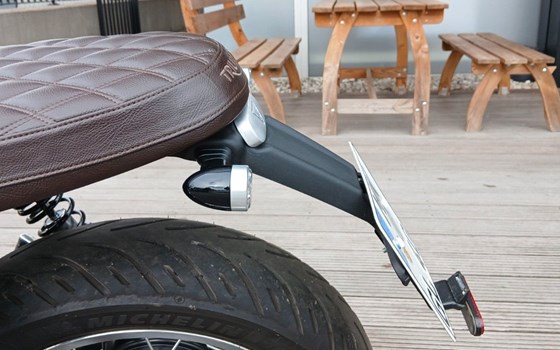 Gebrauchtmotorrad Triumph Bonneville T120 - Bild 8