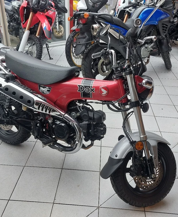 Honda Dax 125