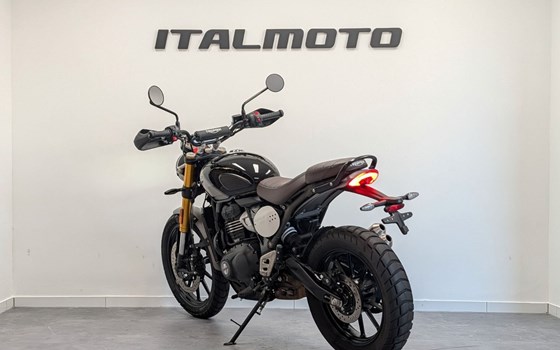 Gebrauchtmotorrad Triumph Scrambler 400 X - Bild 4