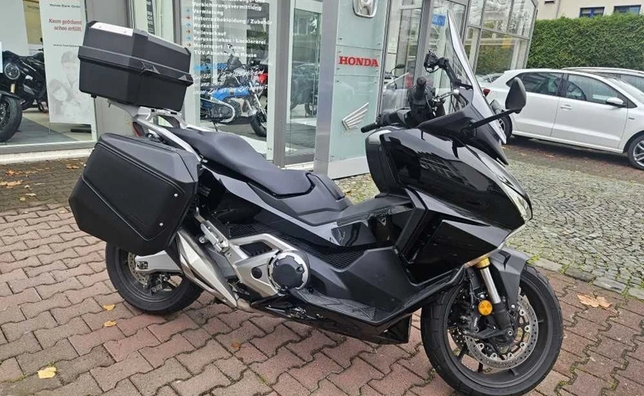 Angebot Honda Forza 750 Bild 1: Angebot Honda Forza 750