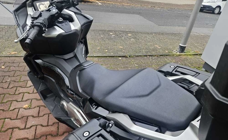 Angebot Honda Forza 750 Bild 13: Angebot Honda Forza 750