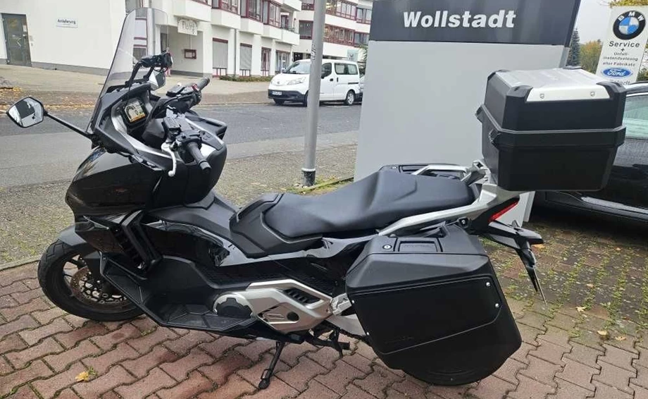 Angebot Honda Forza 750 Bild 2: Angebot Honda Forza 750