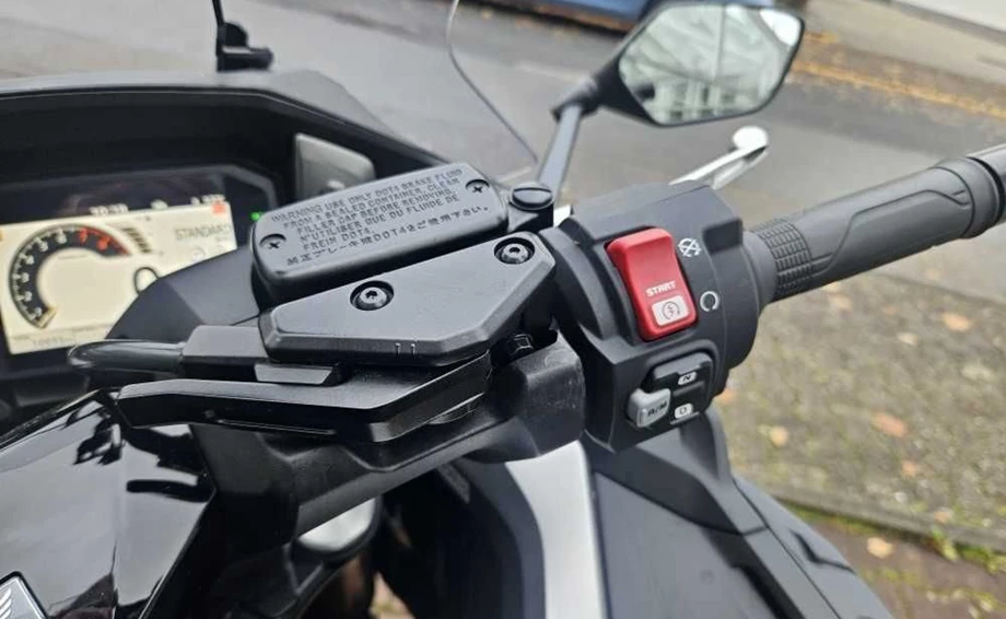 Angebot Honda Forza 750 Bild 5: Angebot Honda Forza 750