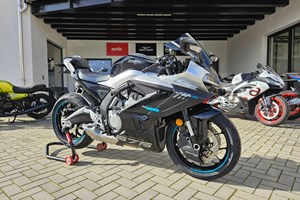 Angebot CFMOTO 675SR-R