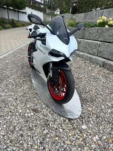 Angebot Ducati 899 Panigale Bild 8: Angebot Ducati 899 Panigale