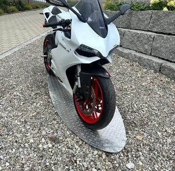 Gebrauchtmotorrad Ducati 899 Panigale - Bild 8