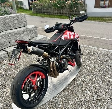 Gebrauchtmotorrad Ducati Hypermotard 950 RVE - Bild 3