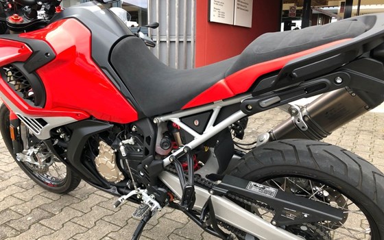 Gebrauchtmotorrad MV Agusta Enduro Veloce - Bild 3