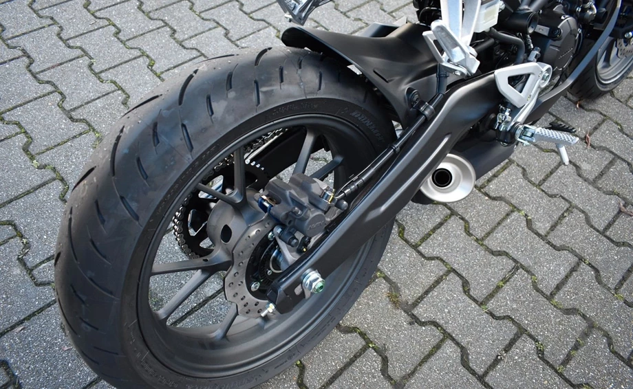 Angebot Honda CB125R Bild 10: Angebot Honda CB125R