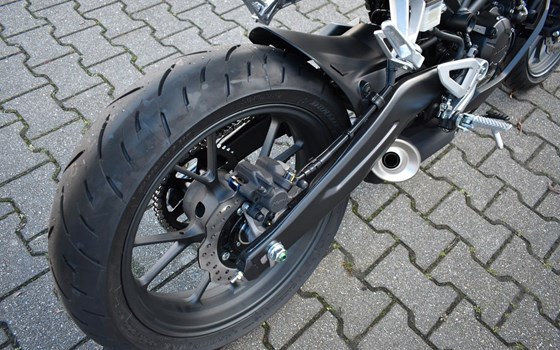 Neufahrzeug Honda CB125R - Bild 10