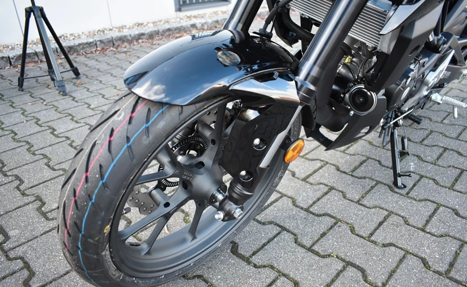 Angebot Honda CB125R Bild 9: Angebot Honda CB125R