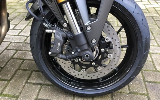 Neufahrzeug Suzuki GSX-8T - Bild 8