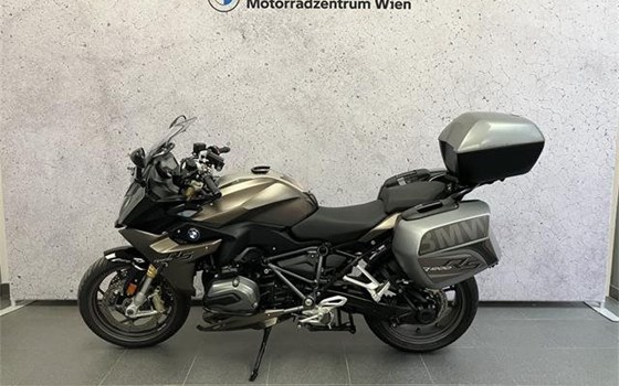 Gebrauchtmotorrad BMW R 1200 RS - Bild 1 Gebrauchtmotorrad BMW R 1200 RS - Bild 1