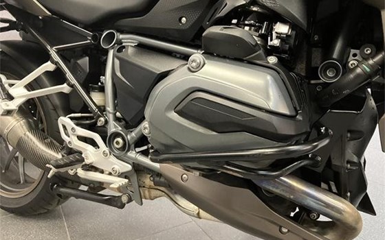 Gebrauchtmotorrad BMW R 1200 RS - Bild 11 Gebrauchtmotorrad BMW R 1200 RS - Bild 11