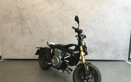 Gebrauchtmotorrad BMW CE 02 4kW - Bild 4 Gebrauchtmotorrad BMW CE 02 4kW - Bild 4