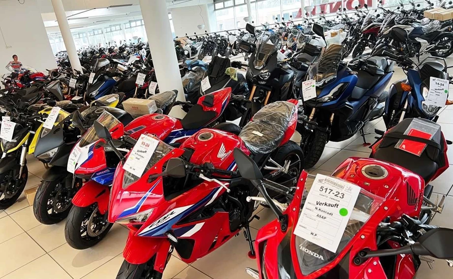 Angebot Honda CRF1100L Africa Twin Adventure Sports DCT Bild 11: Angebot Honda CRF1100L Africa Twin Adventure Sports DCT