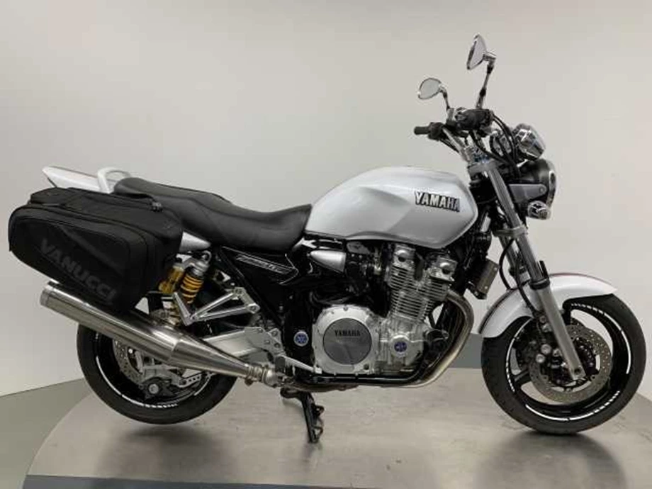Angebot Yamaha XJR 1300 Bild 2: Angebot Yamaha XJR 1300