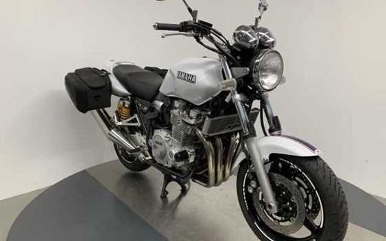 Gebrauchtmotorrad Yamaha XJR 1300 - Bild 4