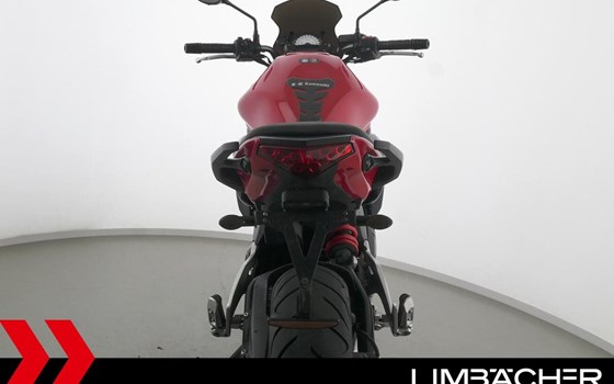 Gebrauchtmotorrad Kawasaki ER-6n - Bild 16