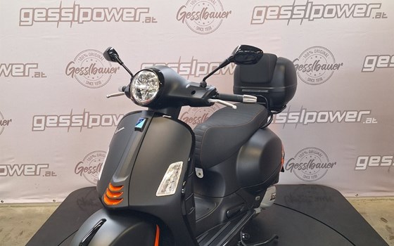 Gebrauchtmotorrad Vespa GTS 125 Super Sport - Bild 3 Gebrauchtmotorrad Vespa GTS 125 Super Sport - Bild 3