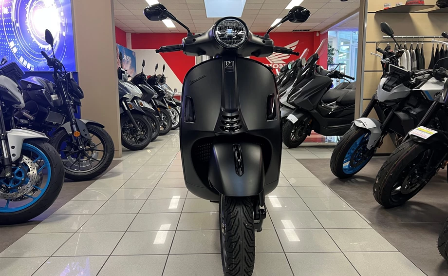 Angebot Vespa GTS 310 SuperSport Bild 4: Angebot Vespa GTS 310 SuperSport