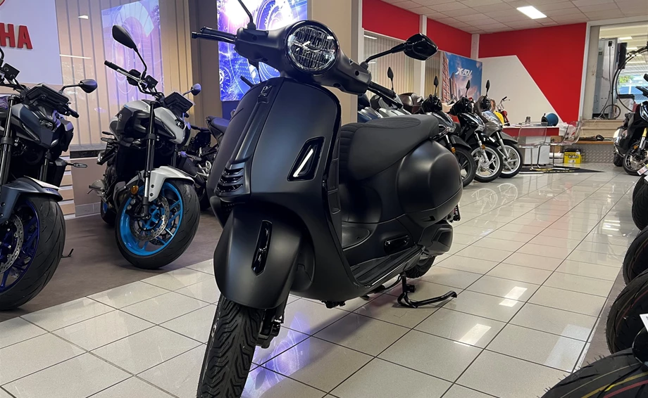 Angebot Vespa GTS 310 SuperSport Bild 3: Angebot Vespa GTS 310 SuperSport