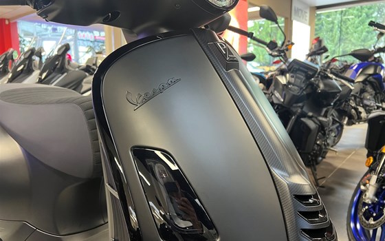 Neufahrzeug Vespa GTS 125 Supersport iGET - Bild 9