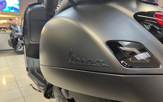Neufahrzeug Vespa GTS 125 Supersport iGET - Bild 10