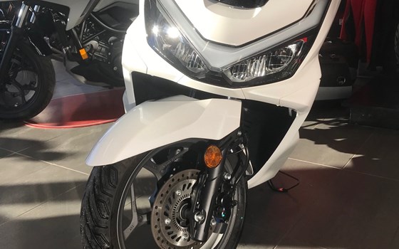 Gebrauchtmotorrad Honda PCX125 DX - Bild 1 Gebrauchtmotorrad Honda PCX125 DX - Bild 1