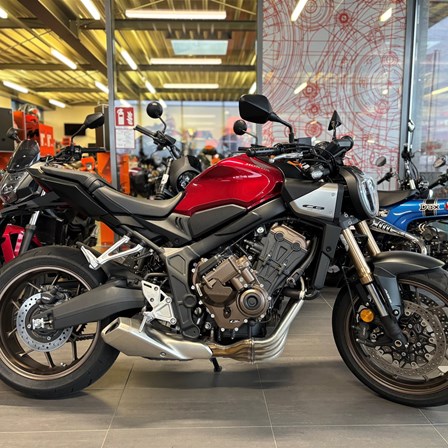 Honda CB650R E-Clutch