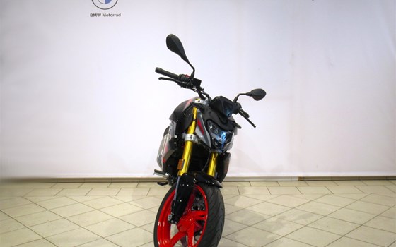 Neufahrzeug BMW G 310 R - Bild 3 Neufahrzeug BMW G 310 R - Bild 3