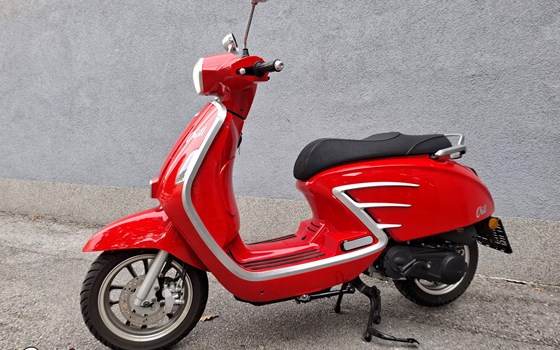 Gebrauchtmotorrad United Motors UM Chill 125 - Bild 2 Gebrauchtmotorrad United Motors UM Chill 125 - Bild 2