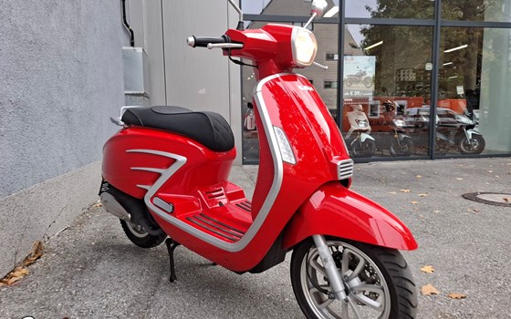 Gebrauchtmotorrad United Motors UM Chill 125 - Bild 3 Gebrauchtmotorrad United Motors UM Chill 125 - Bild 3