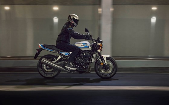 Neufahrzeug Honda CB1000F - Bild 19 Neufahrzeug Honda CB1000F - Bild 19