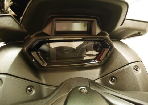 zum Vergrössern bitte anklicken!