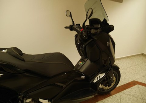 zum Vergrössern bitte anklicken!