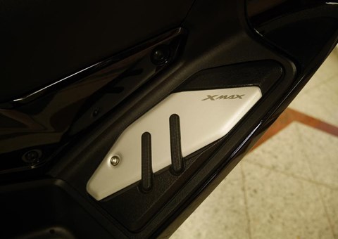 zum Vergrössern bitte anklicken!