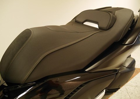 zum Vergrössern bitte anklicken!