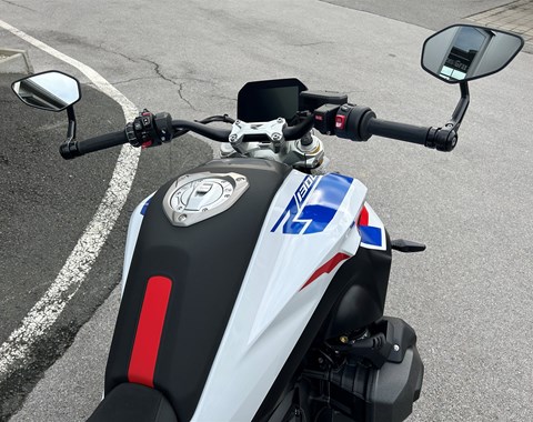 zum Vergrössern bitte anklicken!