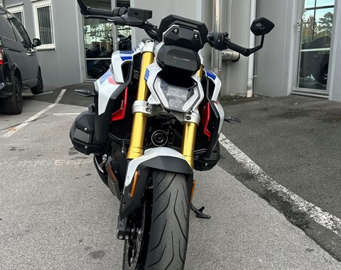 zum Vergrössern bitte anklicken!