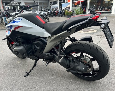 zum Vergrössern bitte anklicken!