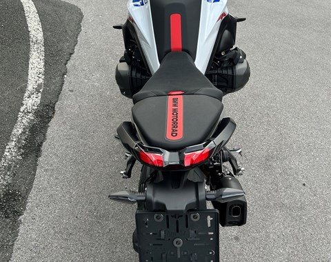 zum Vergrössern bitte anklicken!