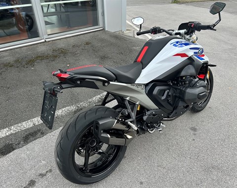 zum Vergrössern bitte anklicken!