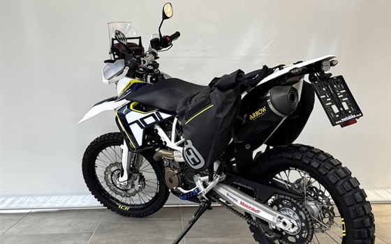 Gebrauchtmotorrad Husqvarna 701 Enduro - Bild 5 Gebrauchtmotorrad Husqvarna 701 Enduro - Bild 5