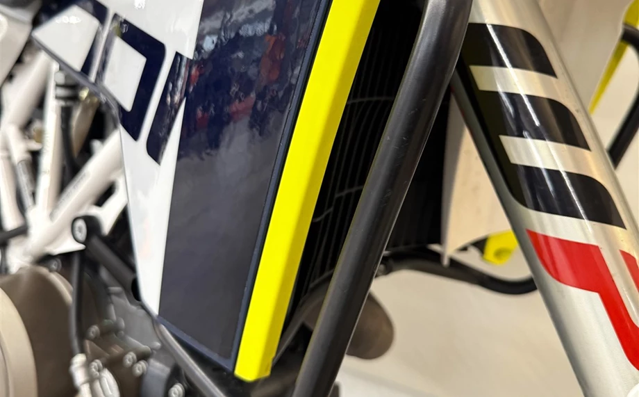 Angebot Husqvarna 701 Enduro Bild 11: Angebot Husqvarna 701 Enduro